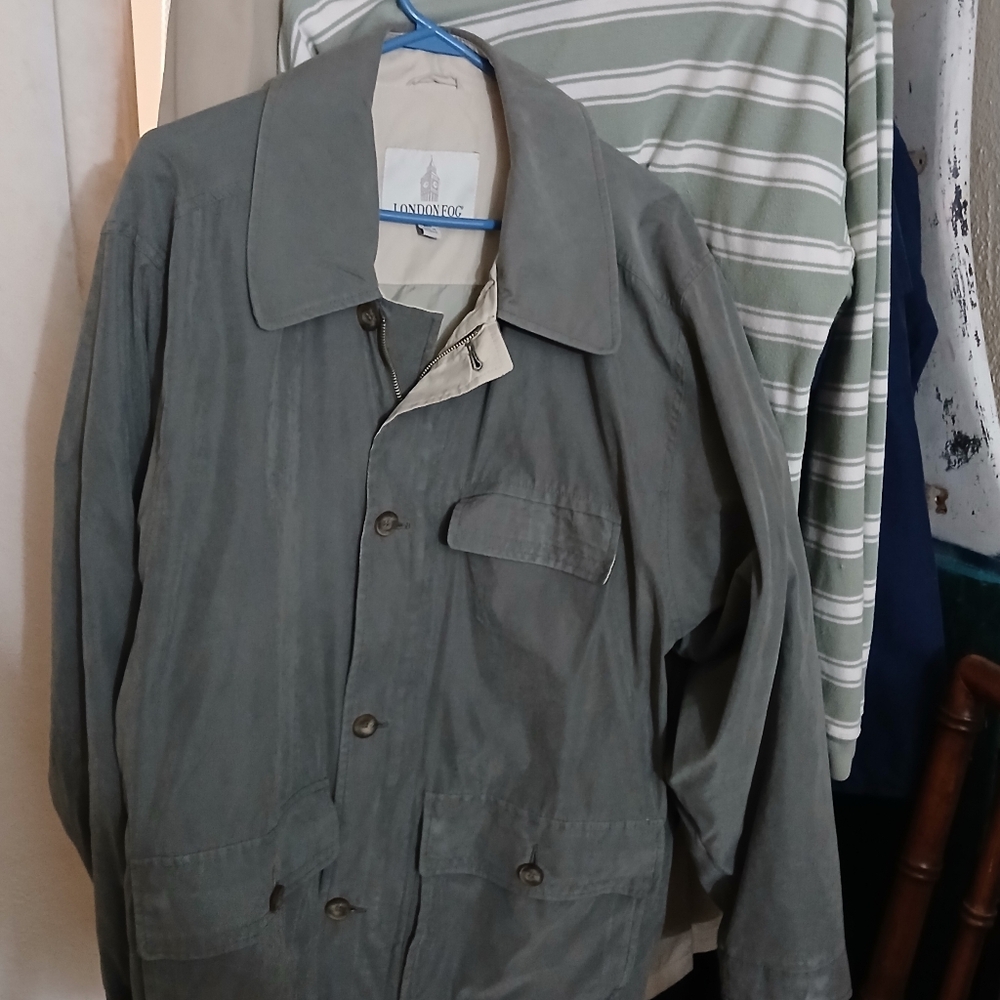 London Fog Unisex Sage Green  Lightweight Rain Coat Sz M